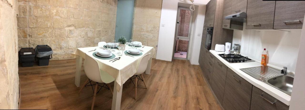 Cosy Townhouse 5 Min Walk To Valletta شقة إيل فورجانا